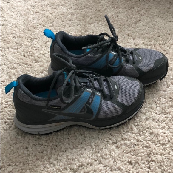 waterproof nike sneakers